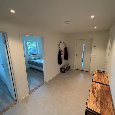 Modern With Free Parking Perfect Base For Exploring Lofoten Apartament *
